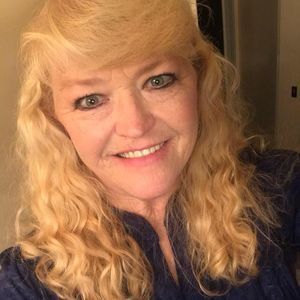 Meet your Posher, Vicky